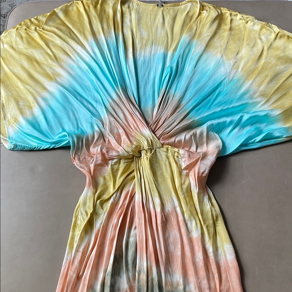 Elegant Tie-Dye Midi Dress